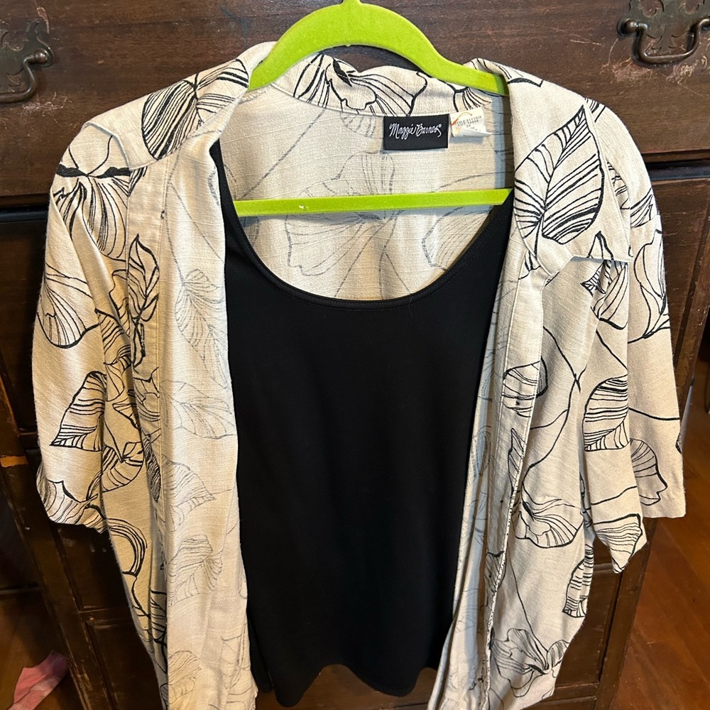 Maggie Barnes Cream and Black Blouse